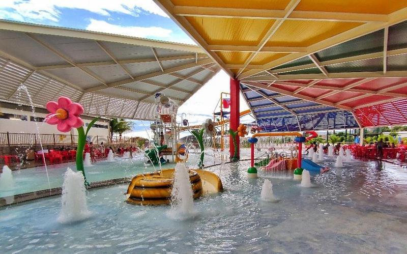 Апарт отель Piazza Diroma Acesso Diroma Acqua Park Gratuito Star Temporada Калдас-Новас Экстерьер фото